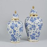 679229 Vases and covers